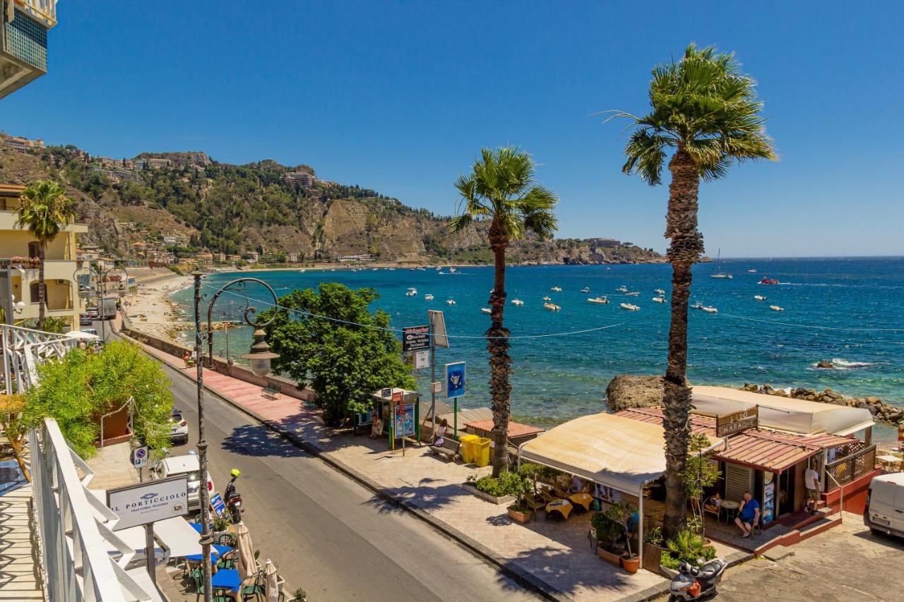 Brezza Di Mare Lägenhet Giardini Naxos Exteriör bild